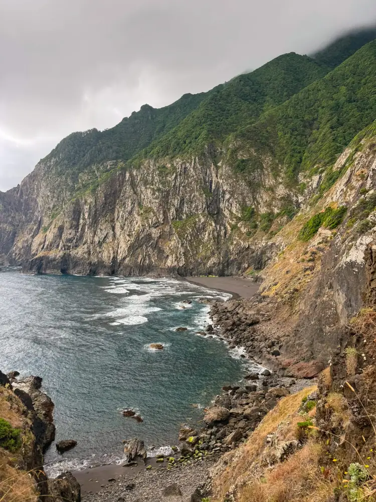 Hidden Beach hike coastal trail