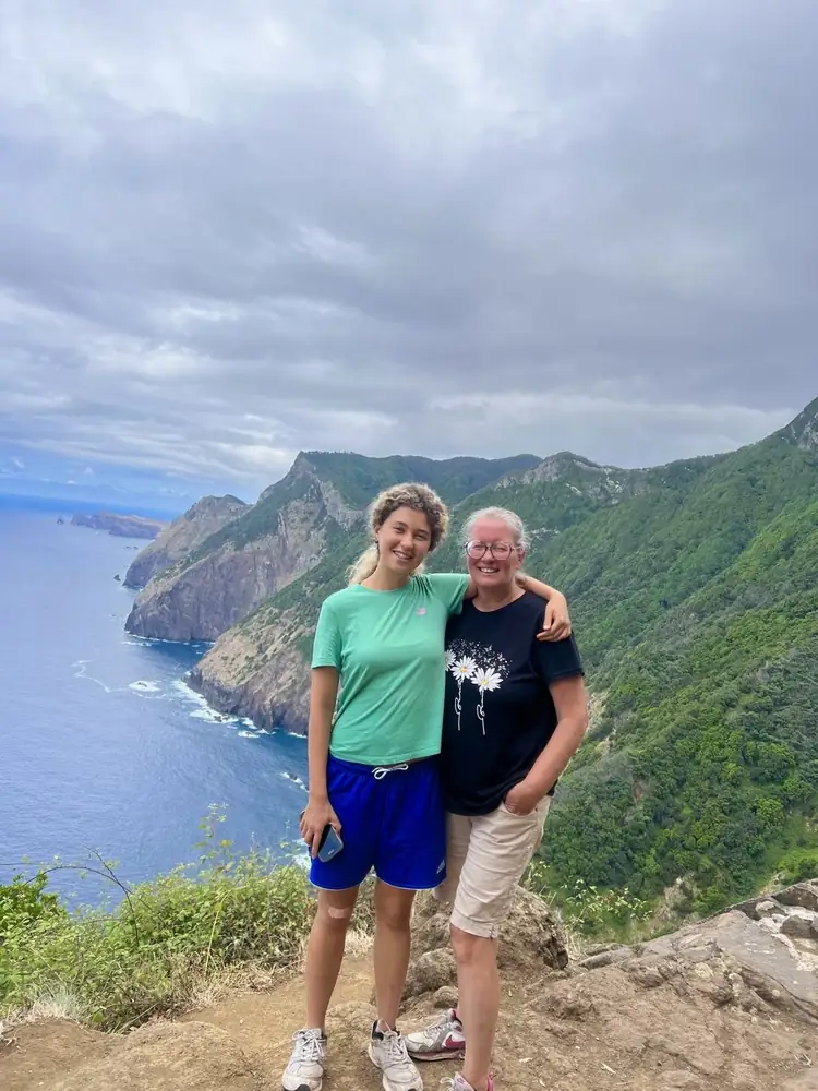 Vereda do Larano guests with coastal view
