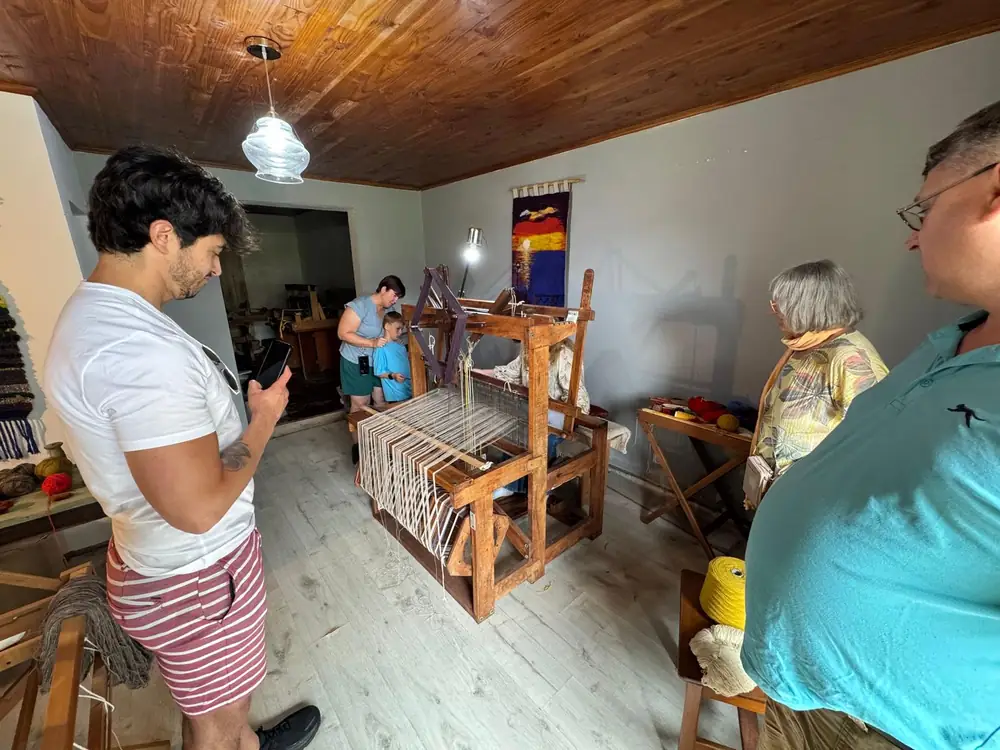 Secrets of the City local weaving tradition